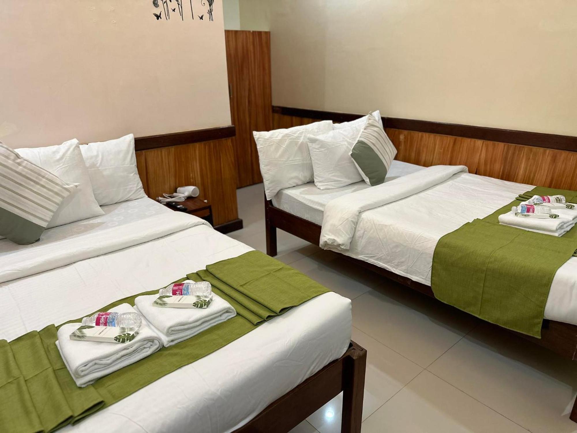 Desert Rose Beach Hotel El Nido Exterior foto
